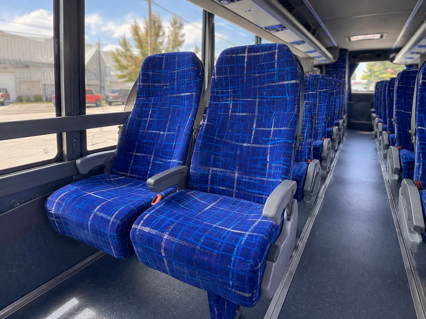 how the distance and duration of your trip affect charter bus rates