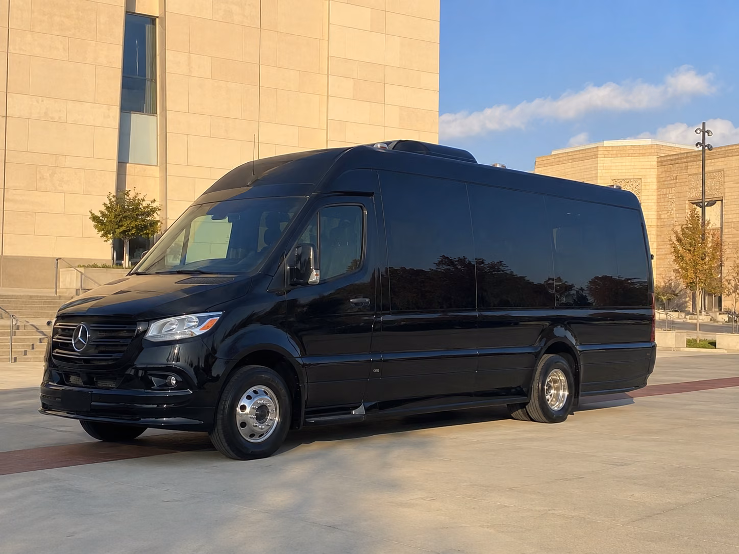 richmond airport transportation