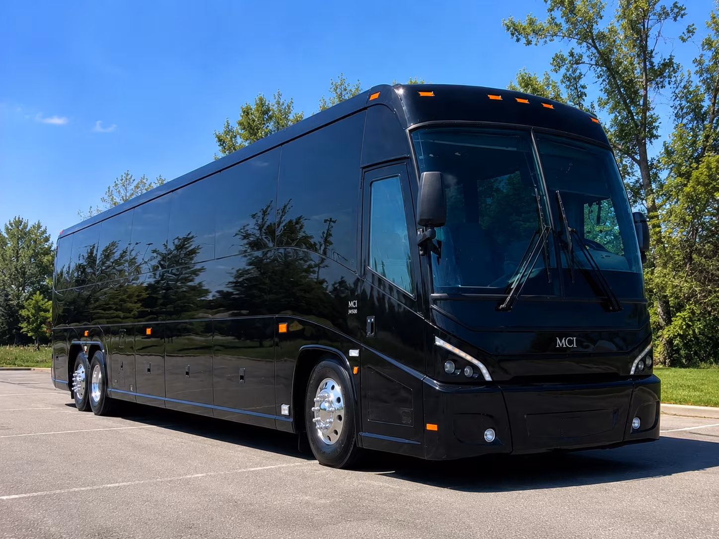 richmond charter bus rental exterior