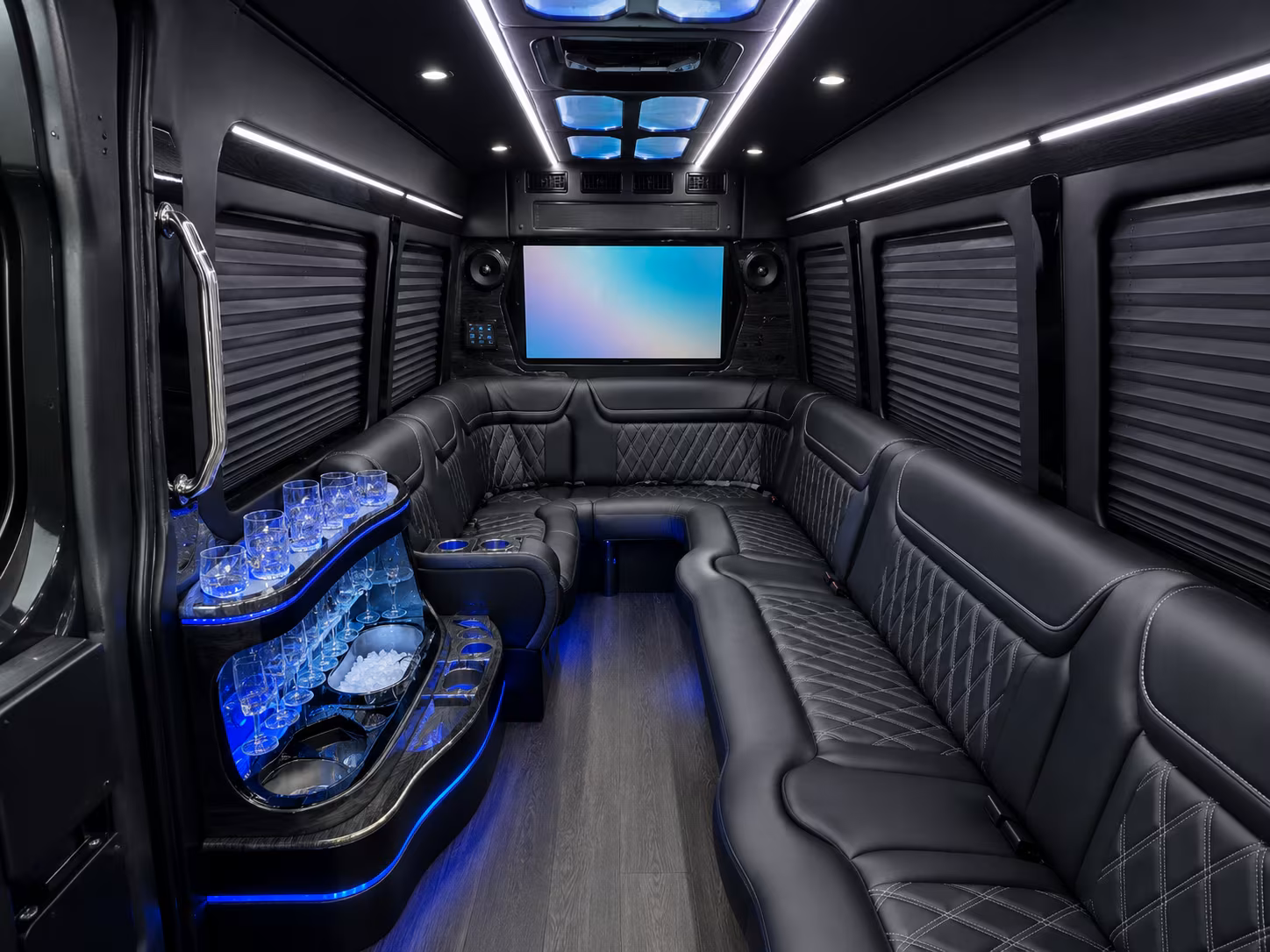 richmondcoachbuscompany com makes it easy to book corporate event transportation to richmond raceway