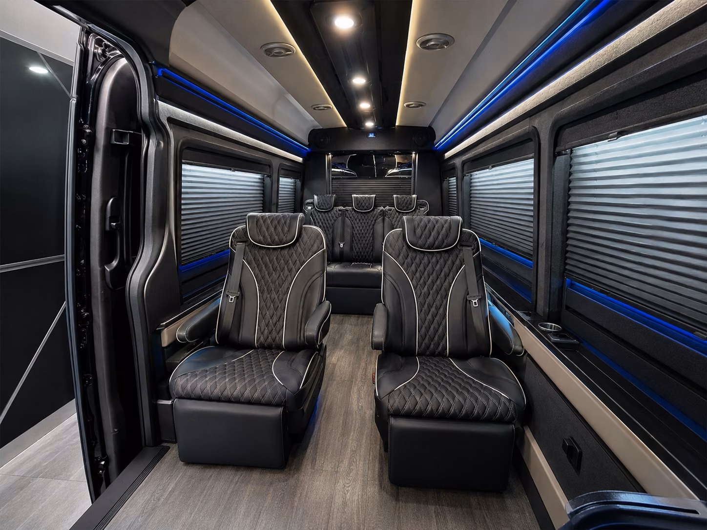 richmondcoachbuscompany com makes it easy to find williamsburg and charlottesville airport connections